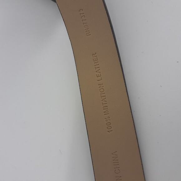 Ann Taylor Loft Burgundy Red Faux Leather Imitation Gold Tone Buckle Size Small - Picture 4 of 12